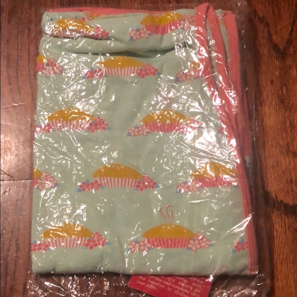 Apple Pie Blossom Swaddle Blanket
